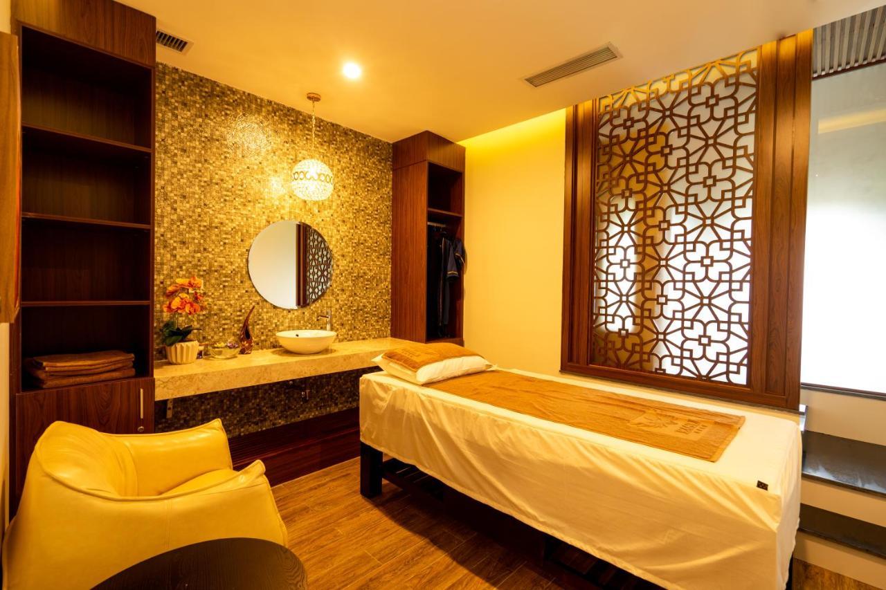 Eagle Hotel Dai Tiet Luaran gambar