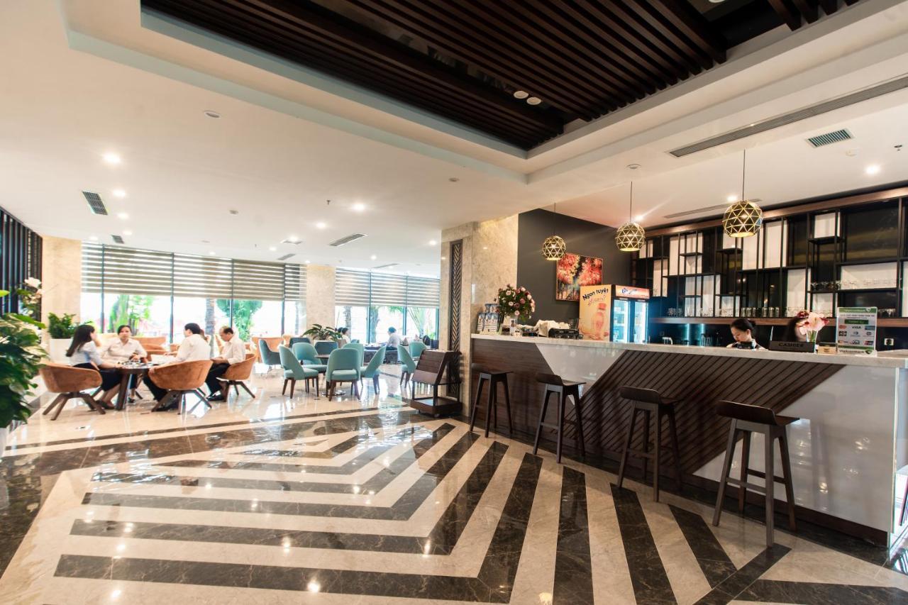 Eagle Hotel Dai Tiet Luaran gambar